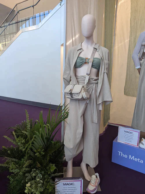 TONE: Bisque Matte IRIS FB833